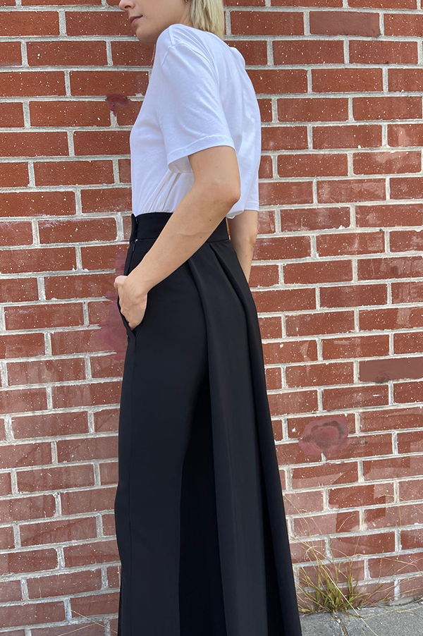 Asymmetrical Wide Pants in Black