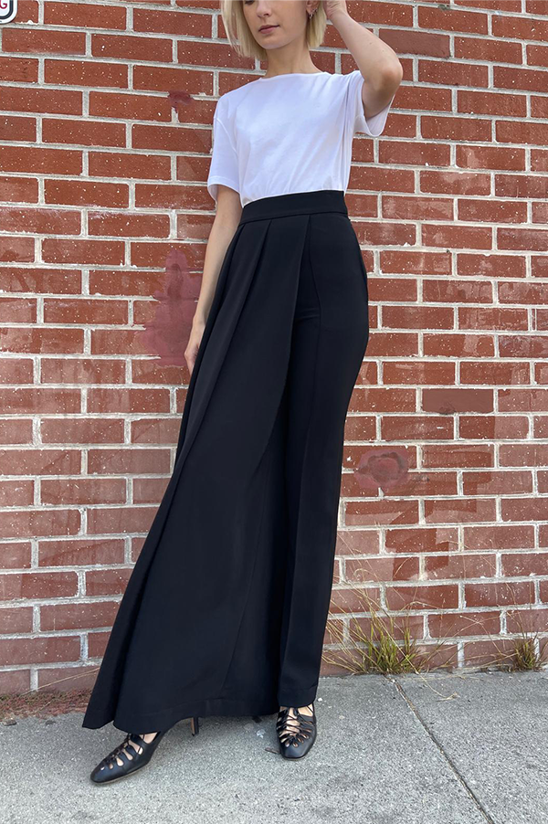 Asymmetrical Wide Pants in Black