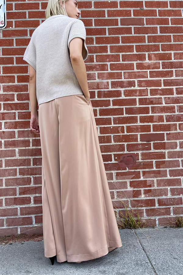 Asymmetrical Wide Pants in Cream