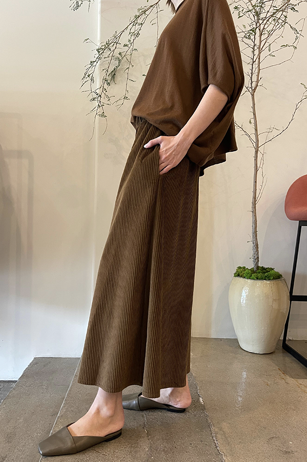 Corduroy Gaucho Pants in Toffee