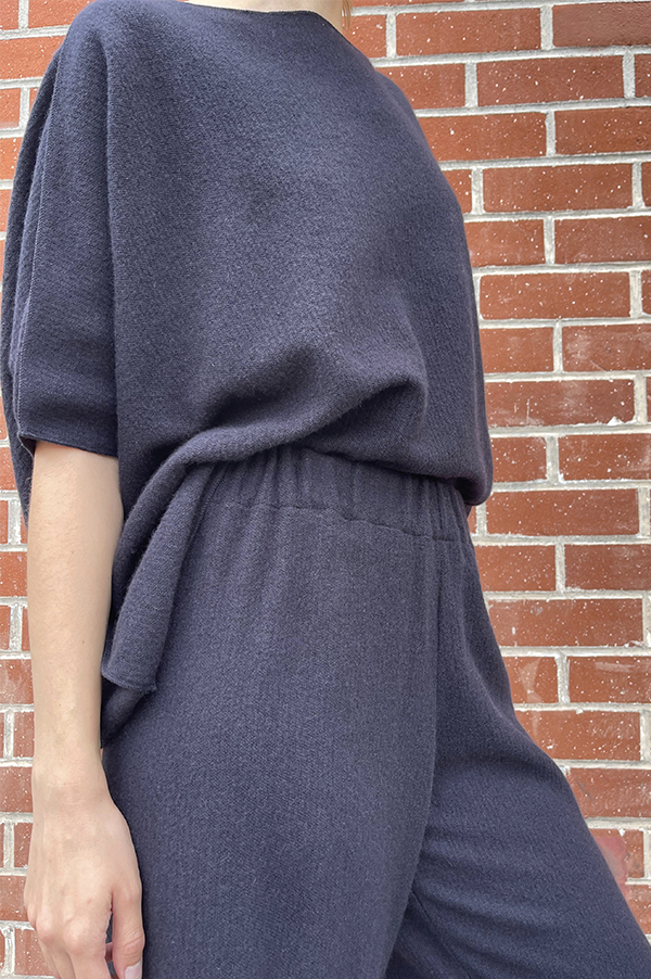 Easy Knit T-Shirt in Midnight