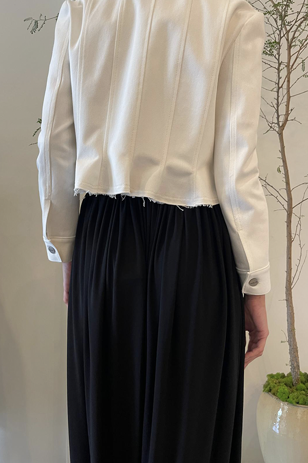Ashlyn Gabriel Gathered Jersy pants. Ashlyn Gabriel pants black. Ashlyn gathered pants black. Ashlyn pants balloon leg. Noir Ashlyn pants. Softly structured Ashlyn jersey pants. Viscose jersey. Slinky, comfortable. Black Ashlyn pants.  Des Kohan Ashlyn. Des Kohan Los Angele Ashlyn. Des Kohan Ashlyn exclusive. Ashlyn Des Kohan West Hollywood. Ashlyn Des Kohan Fairfax. Ashlyn Fall 2025. Ashlyn Winter 2025. Ashlyn CFDA Ashlyn vogue. Ashlyn merchandise. 