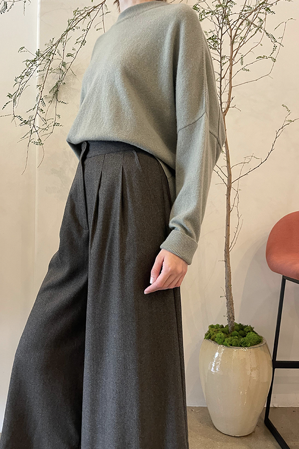 Iconic Crewneck Sweater in Milk Matcha