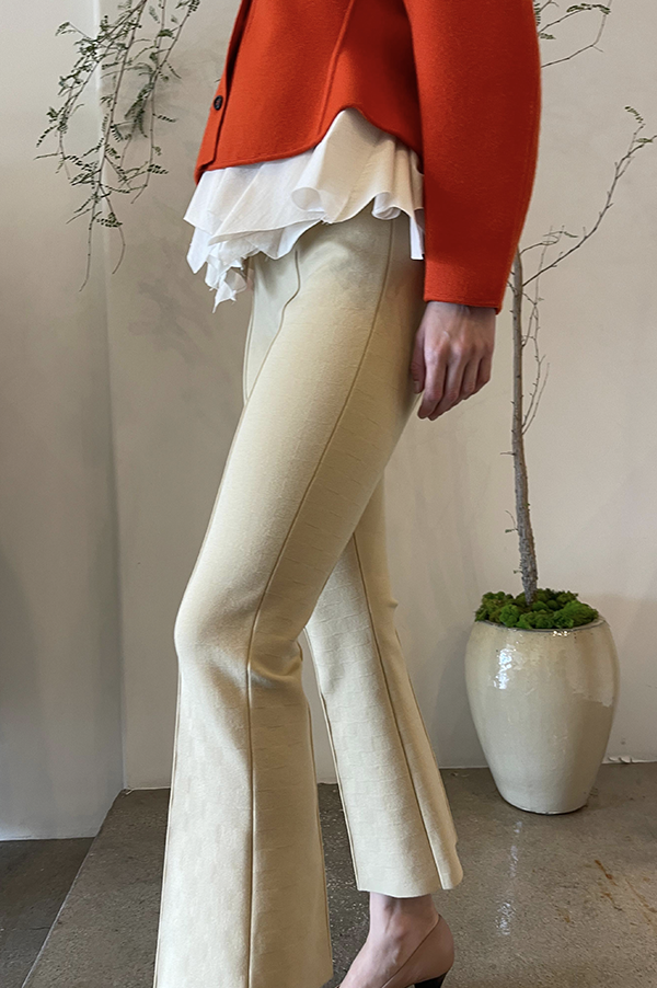 Kick Stretch-Cotton Pants in Subtle Jacquard Light Khaki