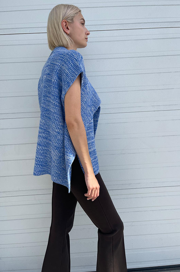 Kouri Sleeveless Knit Top in Blue Melange