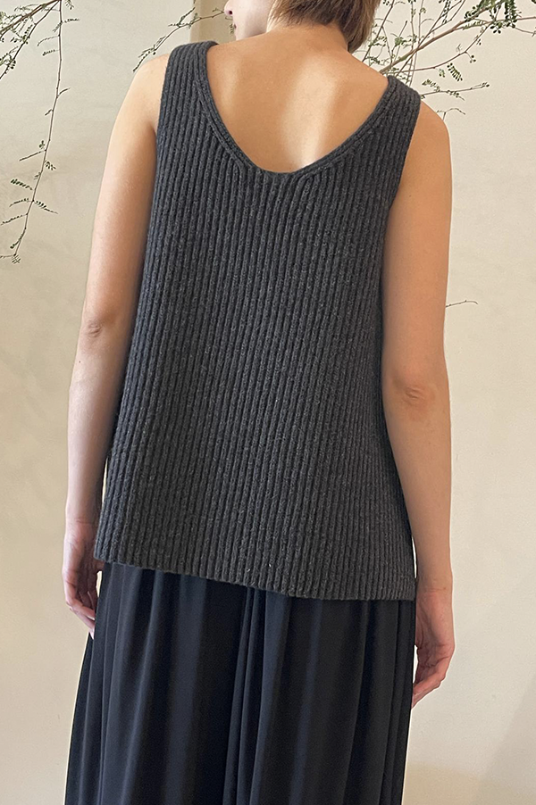 Kuiza Oversized Tank Top in Anthracite