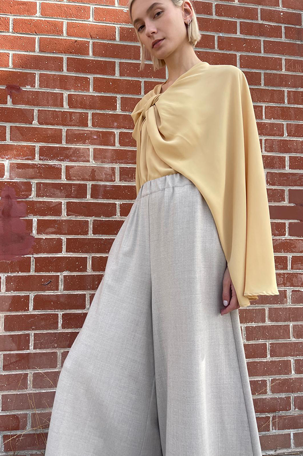 Leni Blouse in Butter