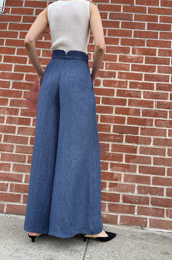 Linen Long Wide pants Linen Long Wide pants Dusan. Blue Tweed Dusan pants. Wide pants Blue Tweed Dusan. Front Zip button closure tweed blue Pants. Dusan blue linen pants.. Dusan. Wide leg pants Dusan. Dusan Des Kohan. Des Kohan Los Angeles. Dusan West Hollywood. Des Kohan exclusive. Dusan Des Kohan exclusive linen long wide leg pants blue. 