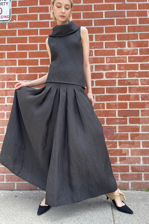 Dusan Pleated Wide Leg Pants in Black