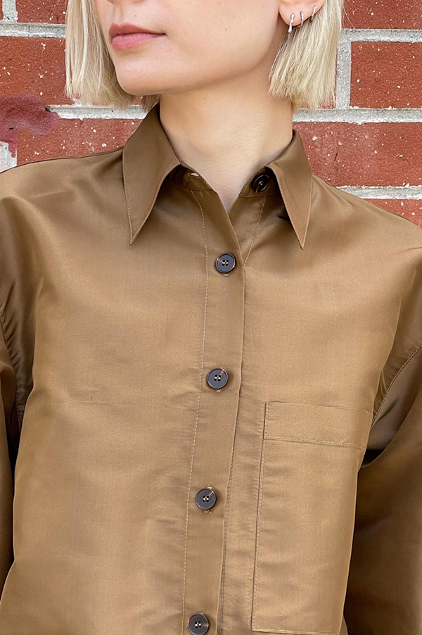 Chelsea mak Tomo silk button up shirt in sepia/brown