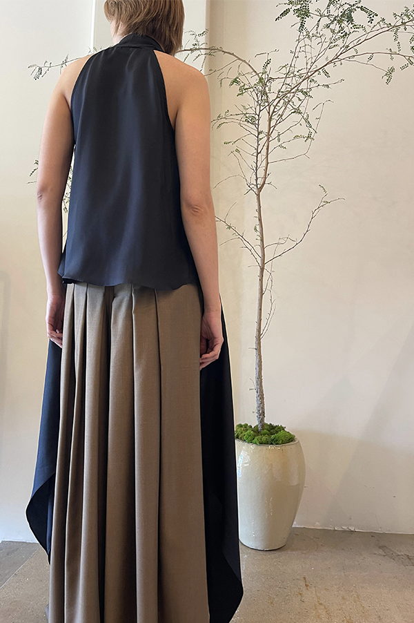 Trini Sleeveless Top in Navy (Sold Out)