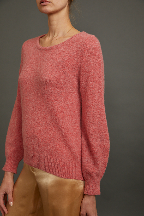 Cashmere Crewneck Sweater in Coral Pink